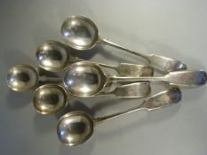 Set of Six Sheffield hallmarked silver soup spoons by Frank Cobb & Co Ltd 1912 - Total weight 529.