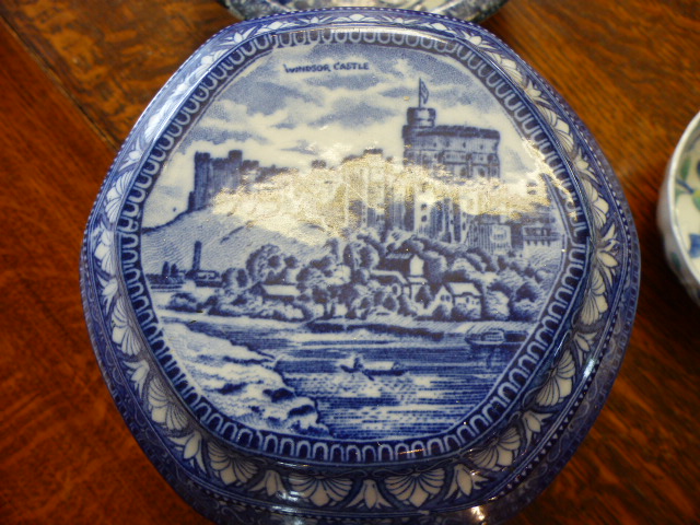 Maling Ware Ringtons biscuit barrel and two more blue and white dishes - Image 5 of 7