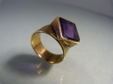 9ct Gold Amethyst slice contemporary ring. The A/F approx 11.8mm (including mount) square stone sits