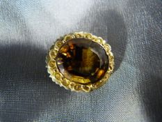 Victorian Unmarked High carat Gold Brooch (replacement ‘C’ clasp) approx: 25mm x 22mm and set with a