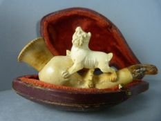 Meerschaum pipe with carved dog to stem in original fitted case