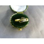 18ct Gold Art Deco ring set with Sapphires and Diamonds in a 'fan' design - UK - L - Total weight