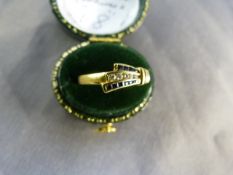 18ct Gold Art Deco ring set with Sapphires and Diamonds in a 'fan' design - UK - L - Total weight