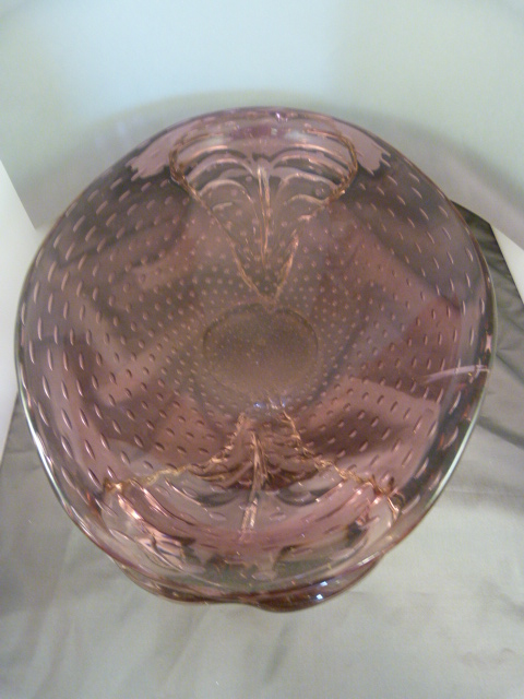 Large Glass 'bubble' bowl - Image 2 of 8