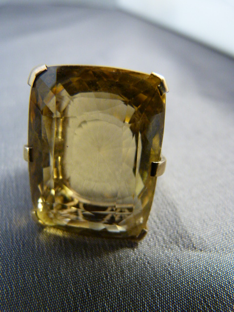 1930’s/1940’s ‘Specimen Ring’ the type Edith Sitwell was so very fond of, with a pale Fino Sherry - Image 5 of 12