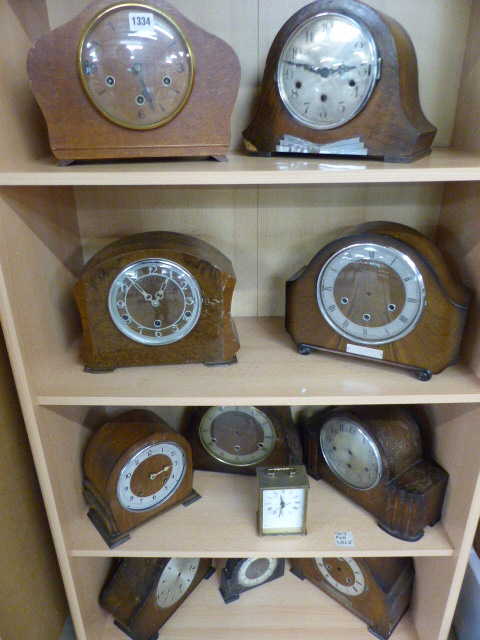 Various mantle clocks A/F along with parts and spares over two shelves and two boxes - Image 3 of 4