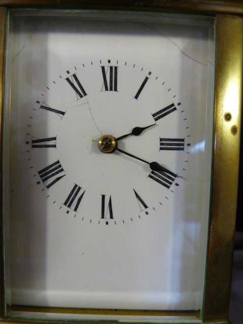 French brass carriage clock with white enamelled dial and Roman Numerals, Chiming action works on - Image 3 of 14