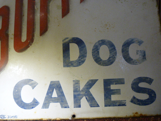Enamel Sign 'Buffalo Dog Cakes' - 'As used in the Royal Kennels' CPA 3366. - Image 8 of 8