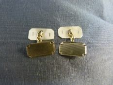 pair of 9ct gold cufflinks total weight approx. 3.7g
