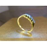 18ct Gold ring with 5 small diamonds set in Platinum. Ring Size P Total weight - 1.9g