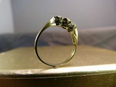 9ct Gold hallmarked 3 stone diamond ring in illusion setting - impressed DIA mark