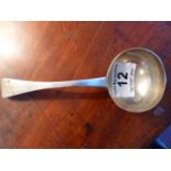 Hallmarked silver serving ladle - Total weight 71.2g