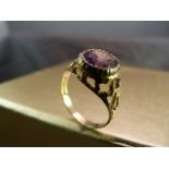 9ct Gold and Amethyst set ring Size O Total weight 2.8g