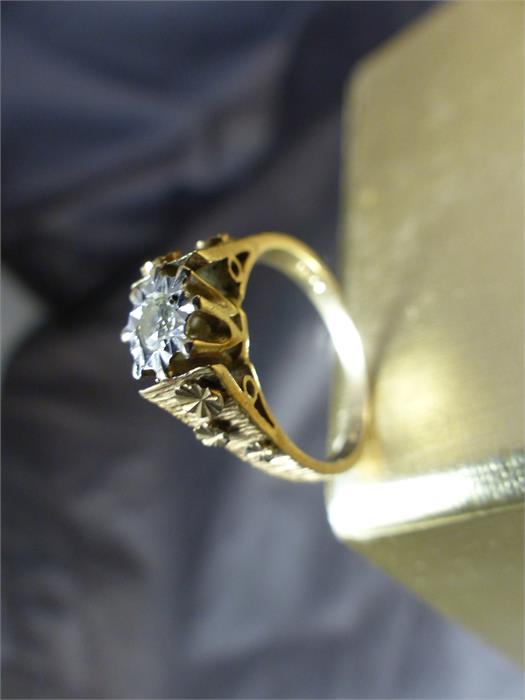 Vintage 9ct London 1969 Solitaire Diamond Ring, fancy Bark finish shoulders, with an illusion set .