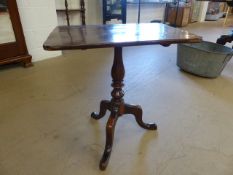 Georgian mahogany tilt top table