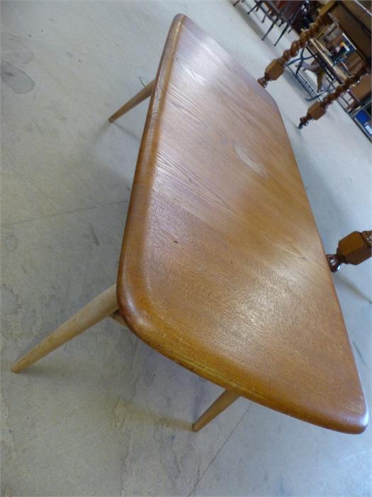 Low Ercol coffee table with magazine shelving under - Image 2 of 2