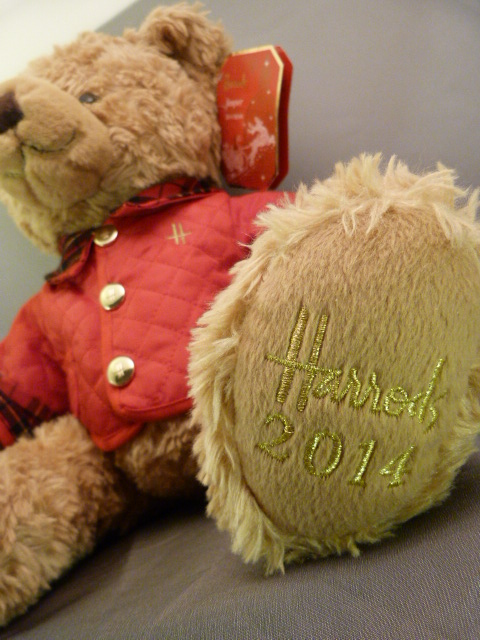 Five various collectible Harrods Teddy Bears - Harrods 2010, Harrods 2012, Harrods 2011, Harrods - Image 11 of 15