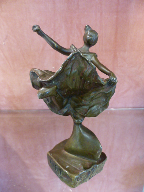 Bronze figure of a Ballet Dancer by Antoine Bofill (1875 - 1939 - Image 3 of 7