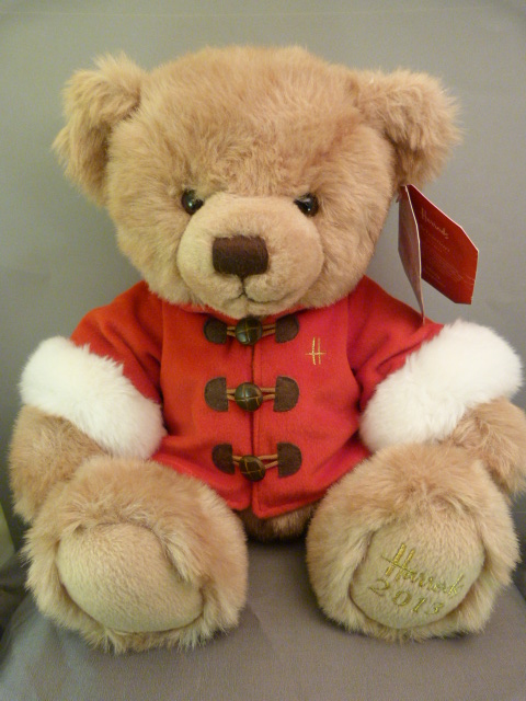 Five various collectible Harrods Teddy Bears - Harrods 2010, Harrods 2012, Harrods 2011, Harrods - Image 8 of 15