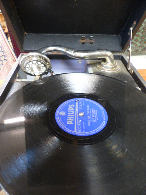 Black case Decca 10 Salon picnic gramaphone with side handle and LP storage compartment - Image 2 of 4