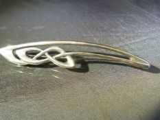 Silver Kilt pin by Wallis Hunter hallmarked silver to back.