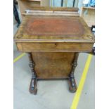 Edwardian inlaid mahogany davenport with red leather inset to lift top. Drawers to one side and