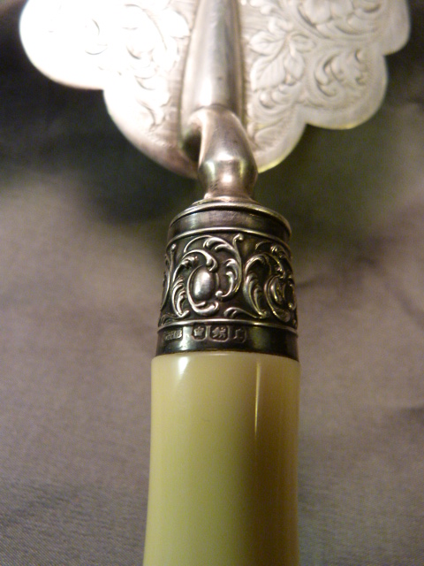 Ornamental silver Trowel with ivory handle - The spade - Birmingham hallmarked silver by T.W dated - Image 3 of 7