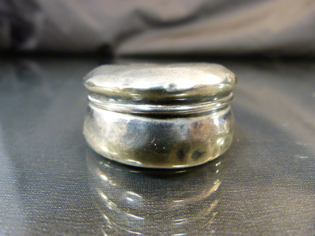 Three hallmarked silver items to include a pebble shaped snuff case and two silver pots. total - Image 8 of 19