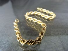 9ct Gold 7" long hollow Rope Chain Bracelet. Approx 4.1mm Wide with bolt ring clasp. Weight approx