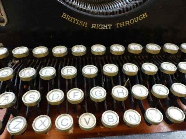 Imperial Model 50 typewriter A/F - Image 3 of 4