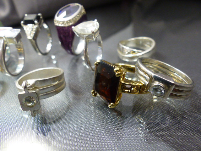 Thirteen costume rings to include some silver (Mostly M&S). - Image 3 of 5