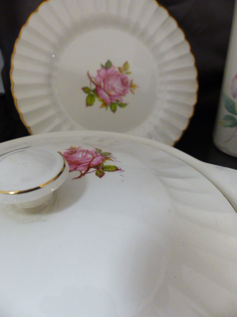 Collection of collectable china to include J&G Meaking along with a Royal Staffordshire 'Tea Rose' - Image 2 of 10