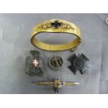 WW1 gold metal sweetheart style bracelet with iron cross (1914) and engraved to the inner "