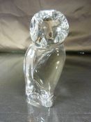BACCARAT - Baccarat french clear glass owl with no box - Etched mark to base and approx 10.5cm high
