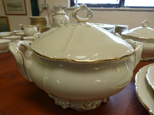 Bavarian part dinner service along with similar Harlequin set of Carstens Porcelain china - Image 5 of 10