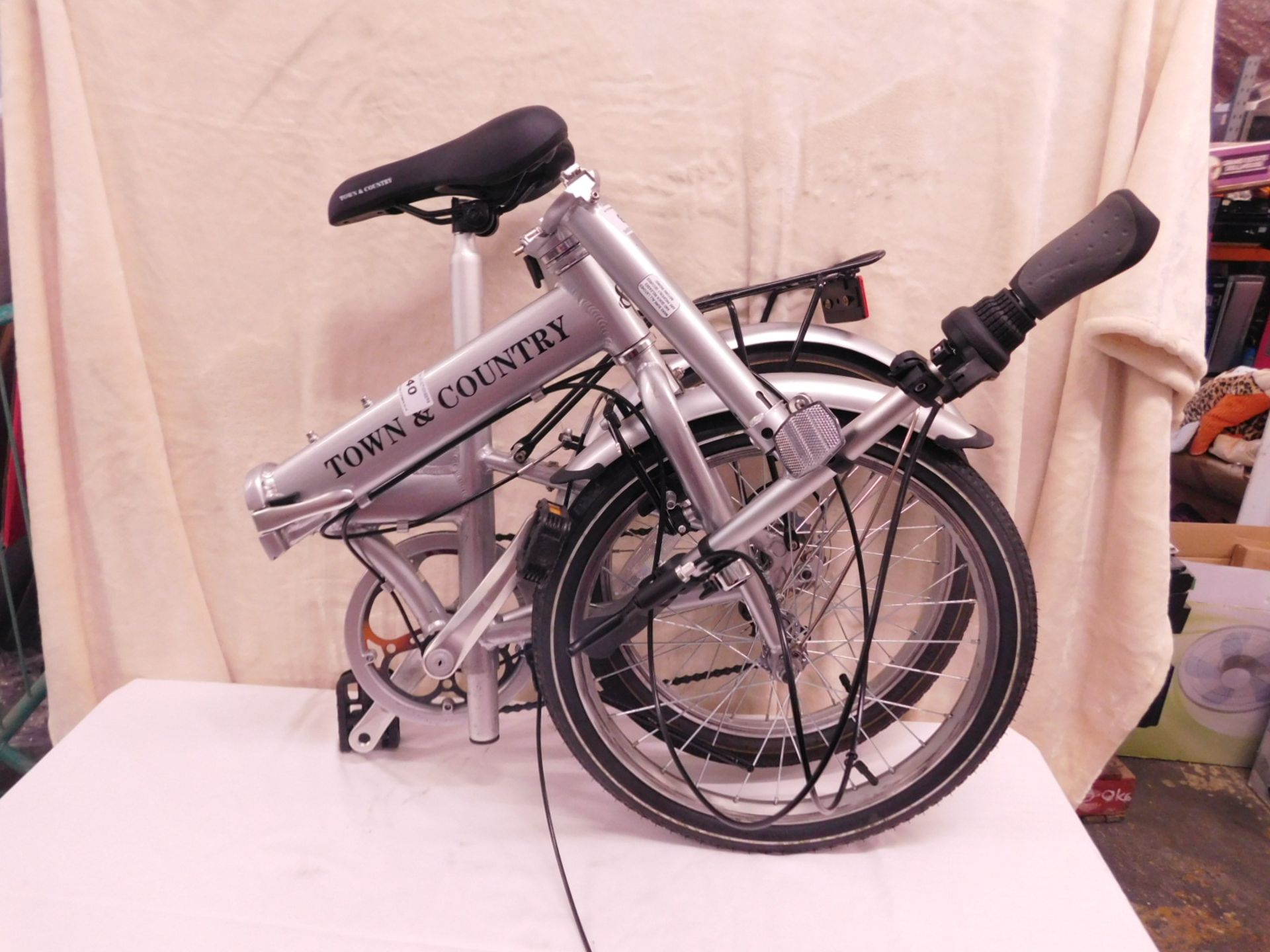 1 TOWN AND COUNTRY MOBILE FOLDING BICYCLE RRP £449