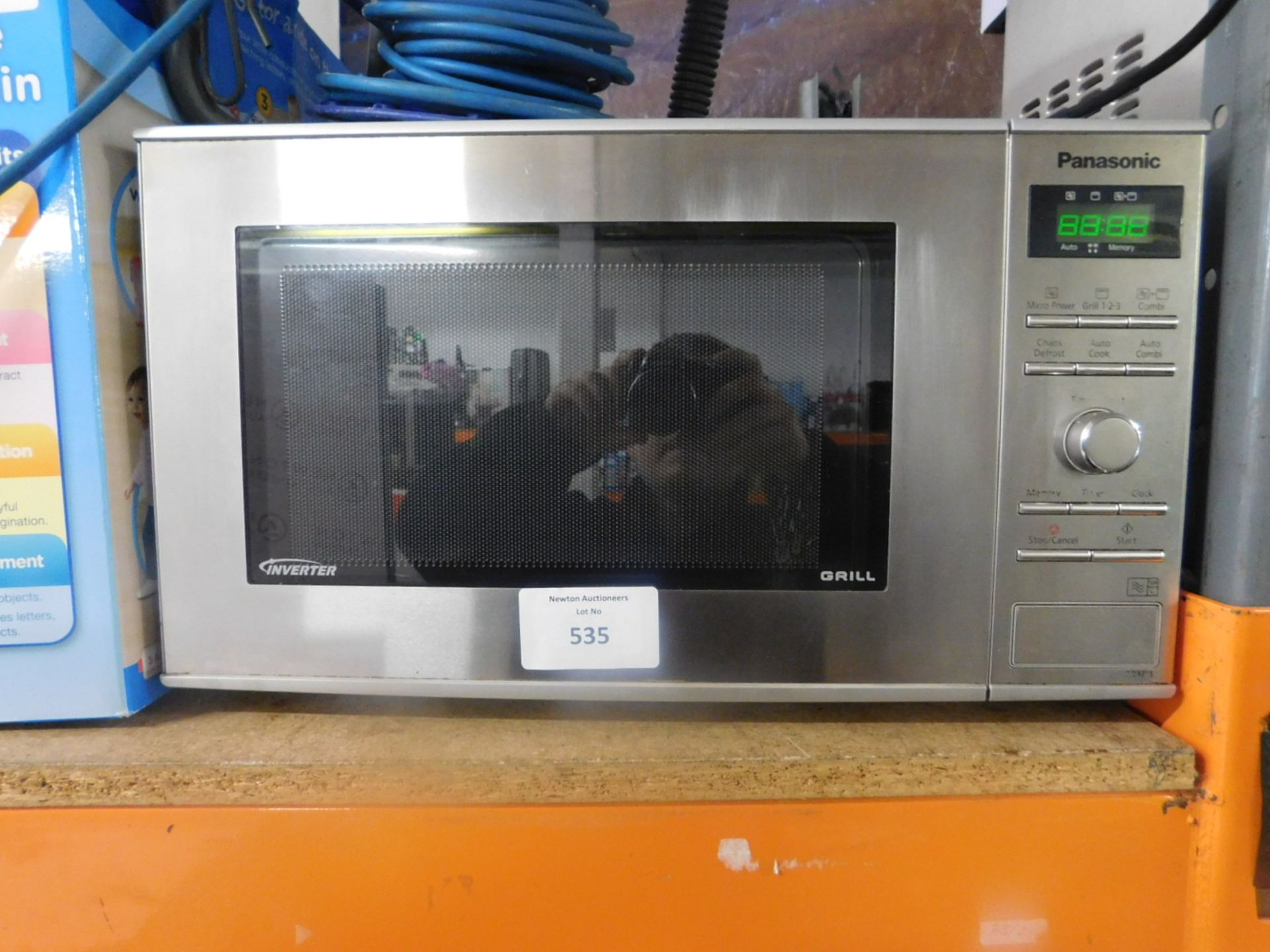 1 PANASONIC NN-GD371S STAINLESS STEEL INVERTER MICROWAVE RRP £249