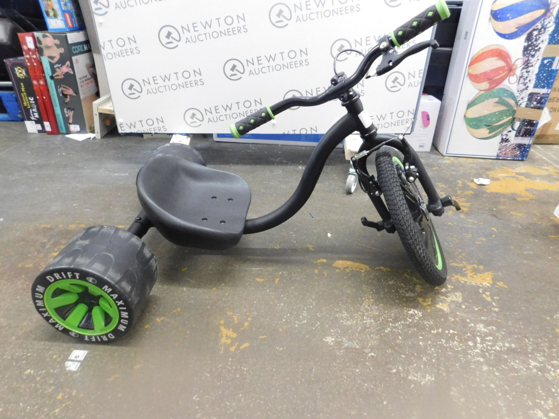 1 MADD GEAR DRIFT TRIKE RRP £89.99