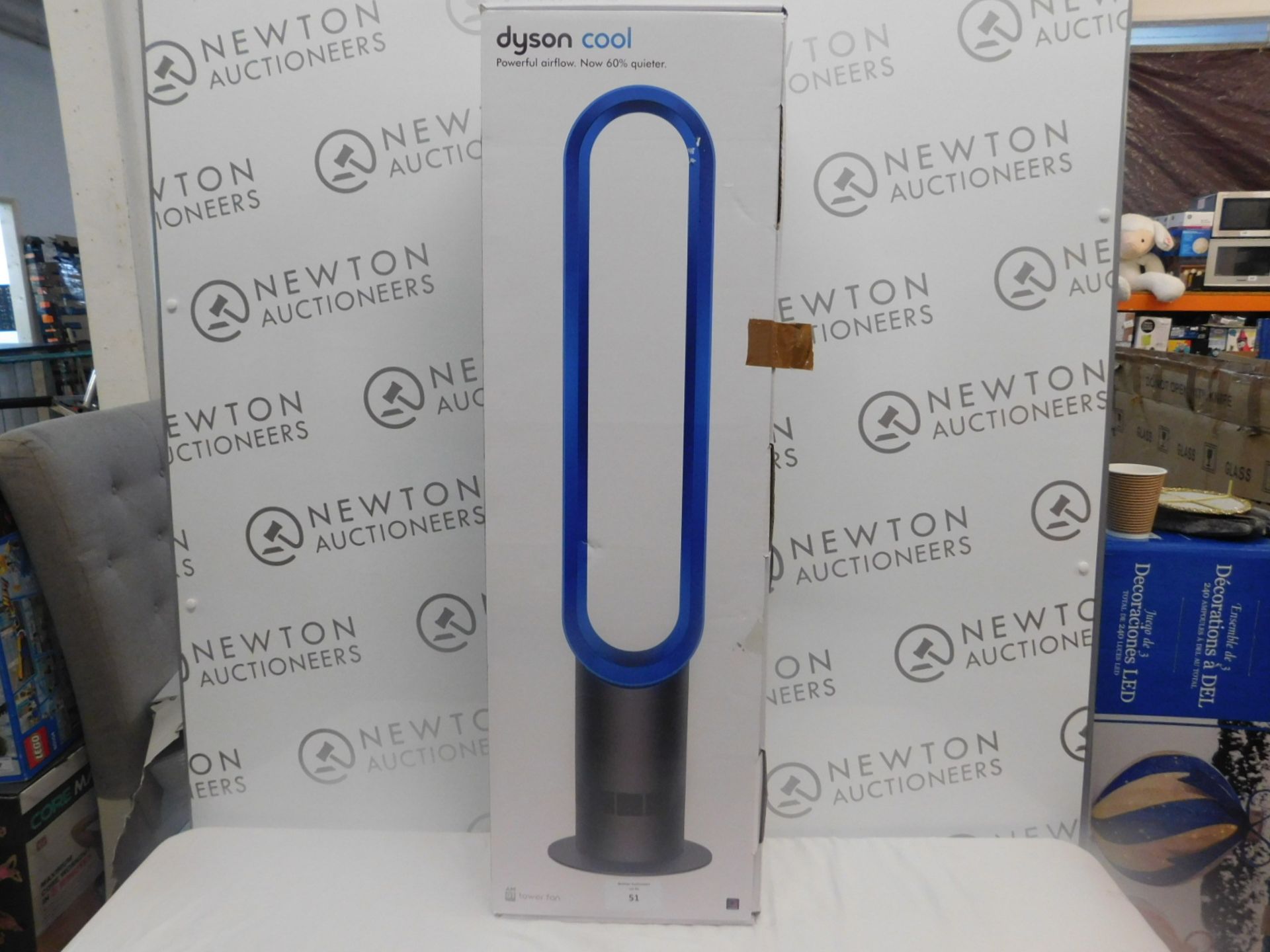 1 BOXED DYSON AM07 AIR MULTIPLIER TOWER FAN WITH REMOTE CONTROL RRP £399.99