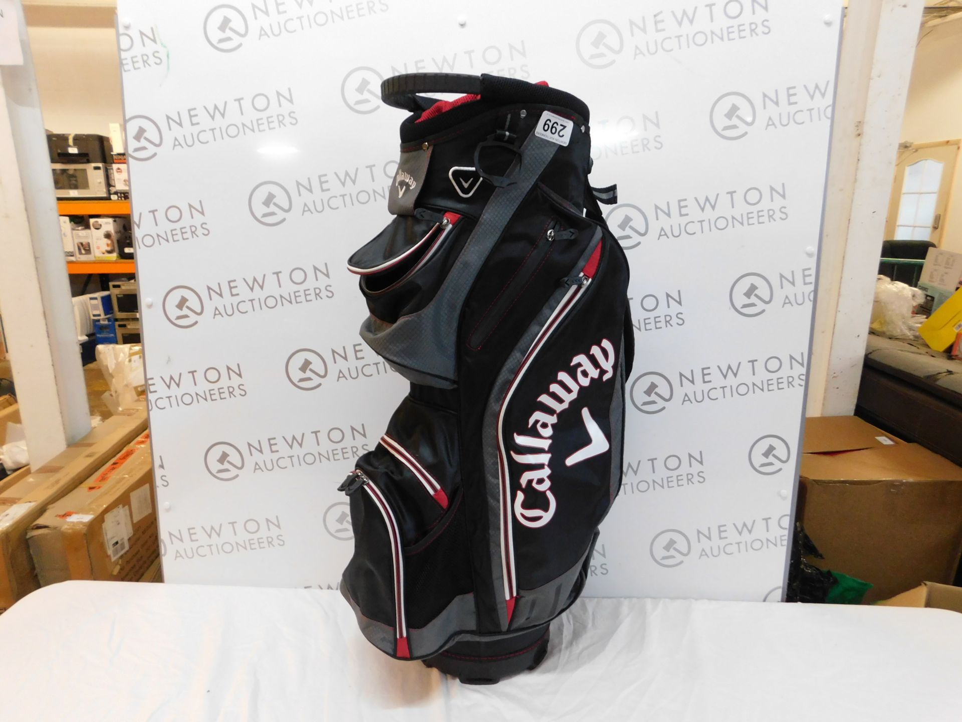 1 CALLAWAY BLACK AND RED GOLF STAND BAG RRP £119.99