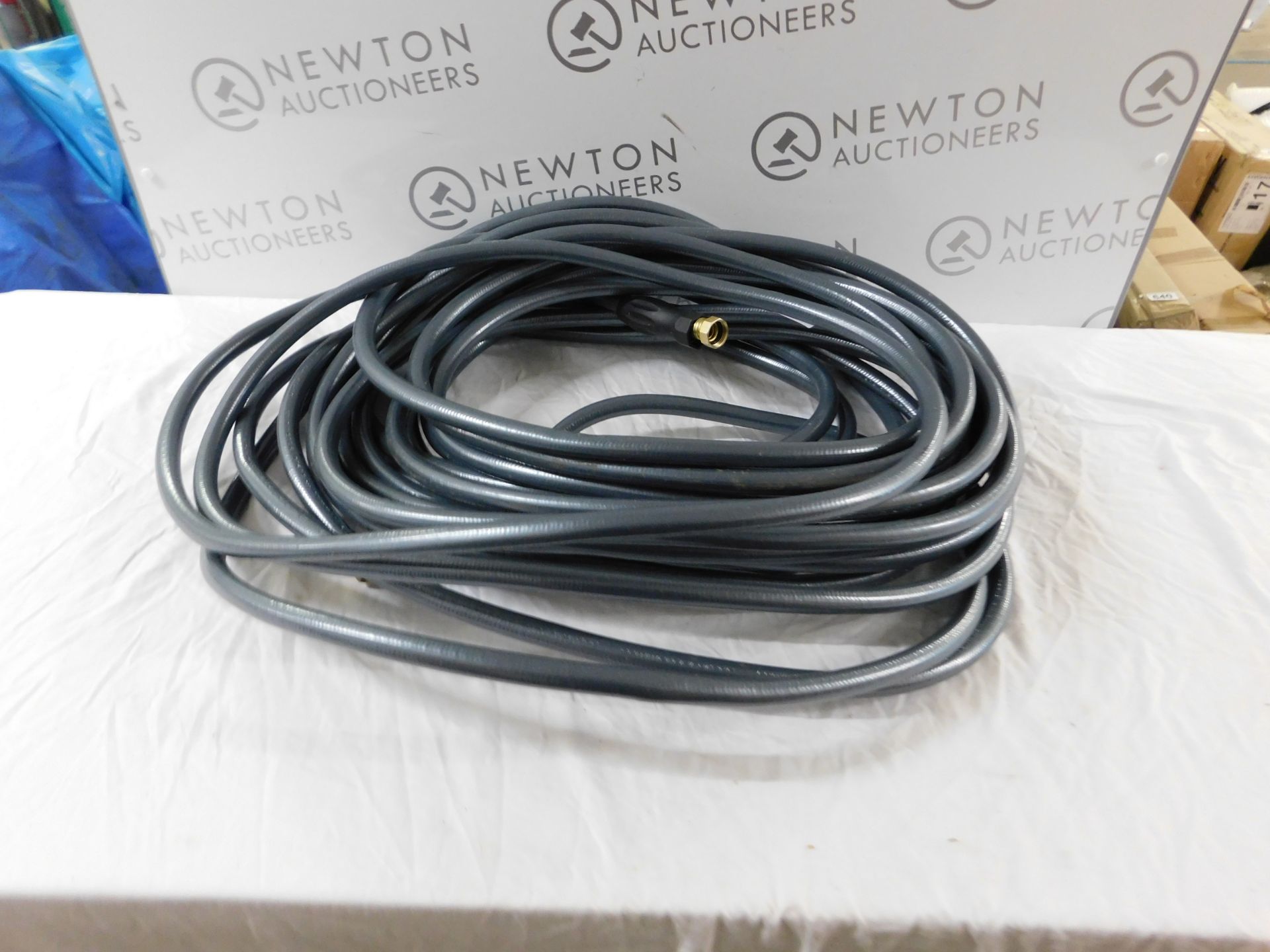 1 FLEXON 100FT PROFESSIONAL COMMERCIAL GRADE HOSE RRP £89.99