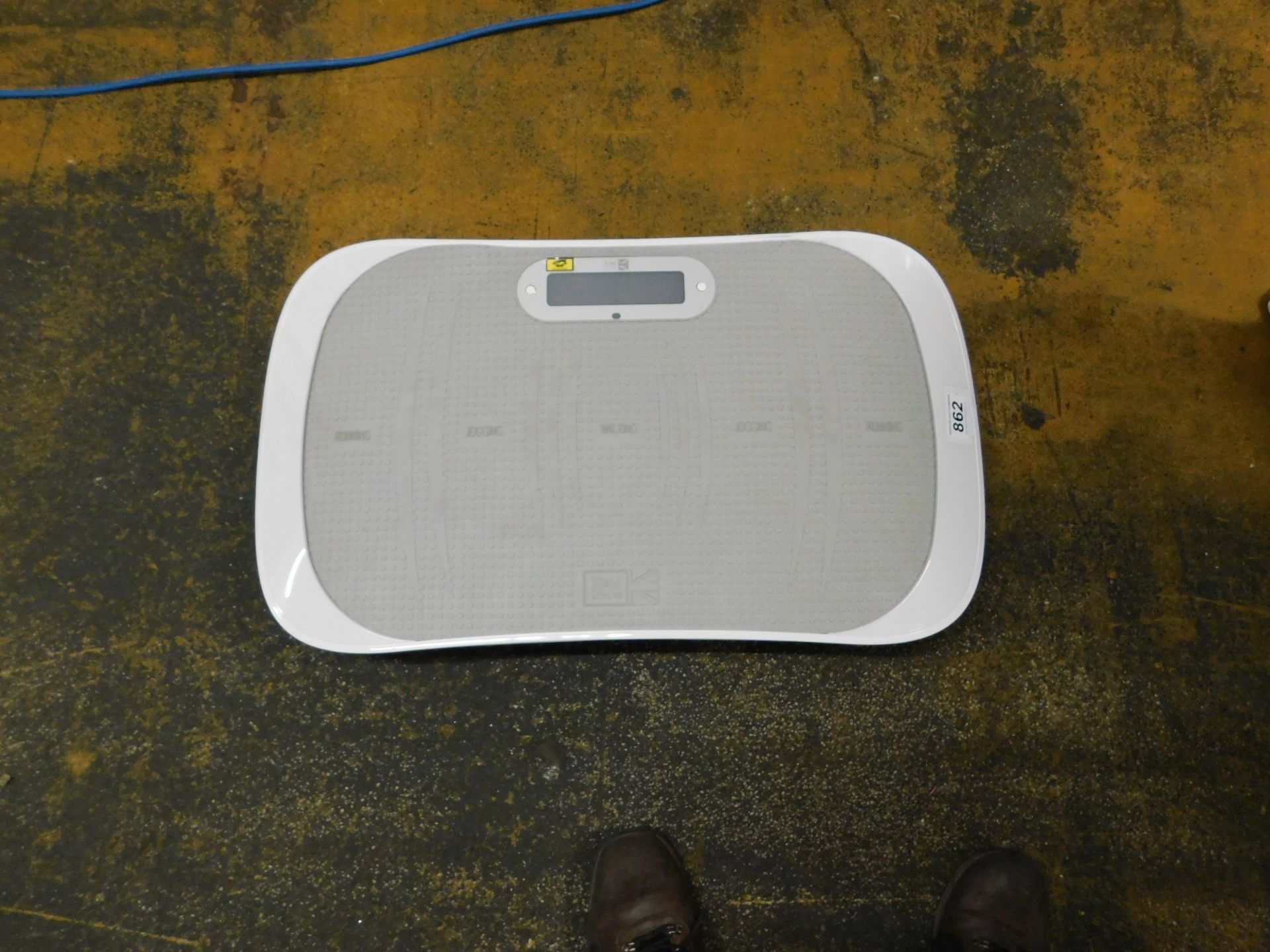 1 E AND M FATBURN ACTIVE FITNESS PLATE RRP £299