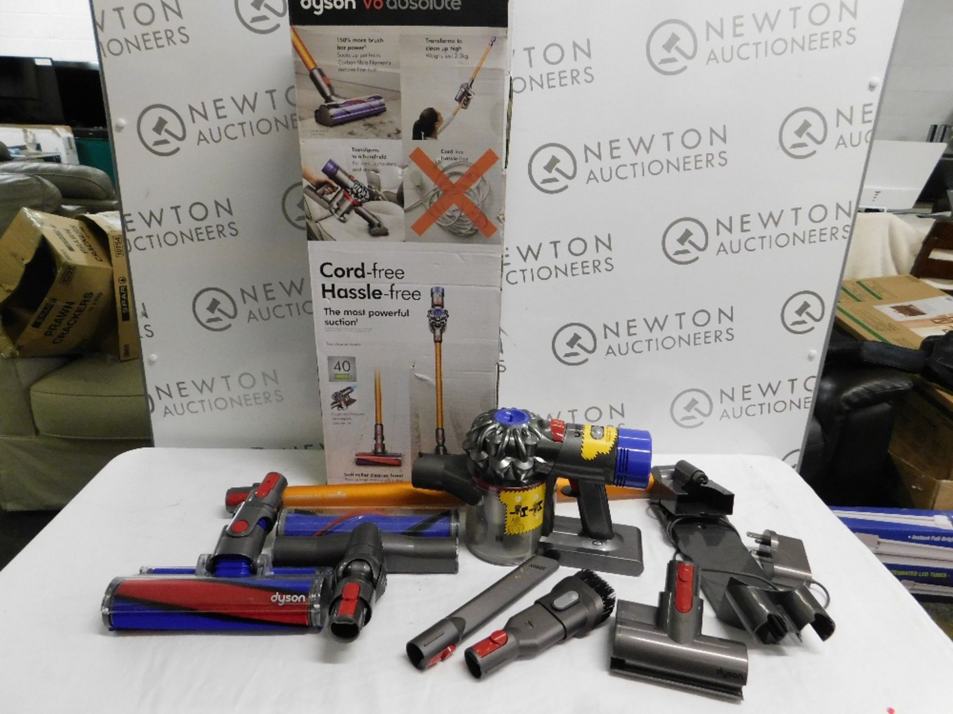 1 BOXED DYSON V8 ABSOLUTE DIGITAL SLIM VACUUM CLEANER WITH CHARGER AND ACCESSORIES RRP £499 (