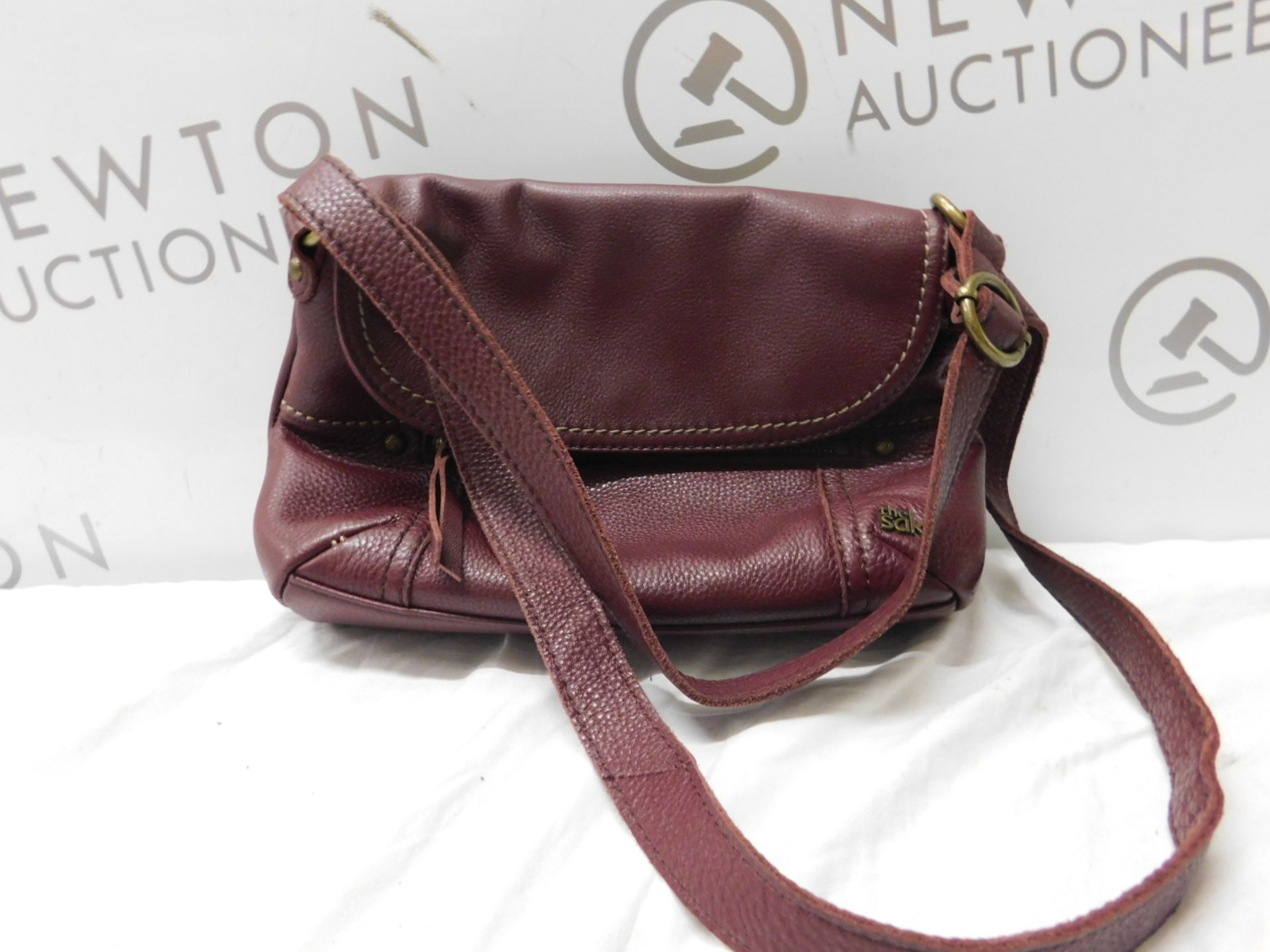 1 THE SAK LEATHER HANDBAG RRP £64.99