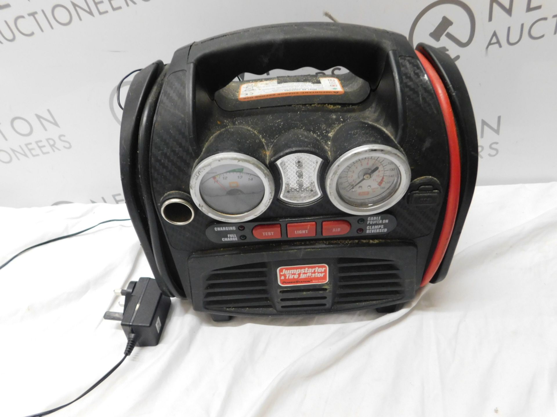 1 POWERSTATION PSX3 BATTERY JUMPSTARTER WITH BUILT IN LIGHT AND COMPRESSOR RRP £159