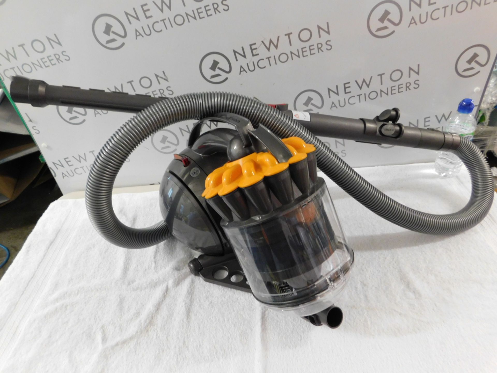 1 DYSON DC54 ANIMAL BALL VACUUM CLEANER RRP £429.99