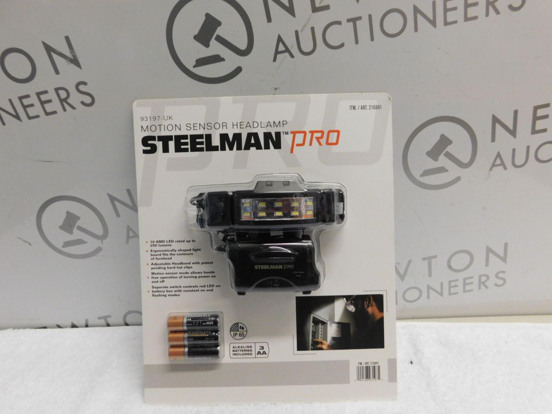 1 BRAND NEW PACK OF STEELMAN PRO 250 LUMEN RECHARGABLE MOTION SENSOR HEADLAMP WITH BATTERIES RRP £