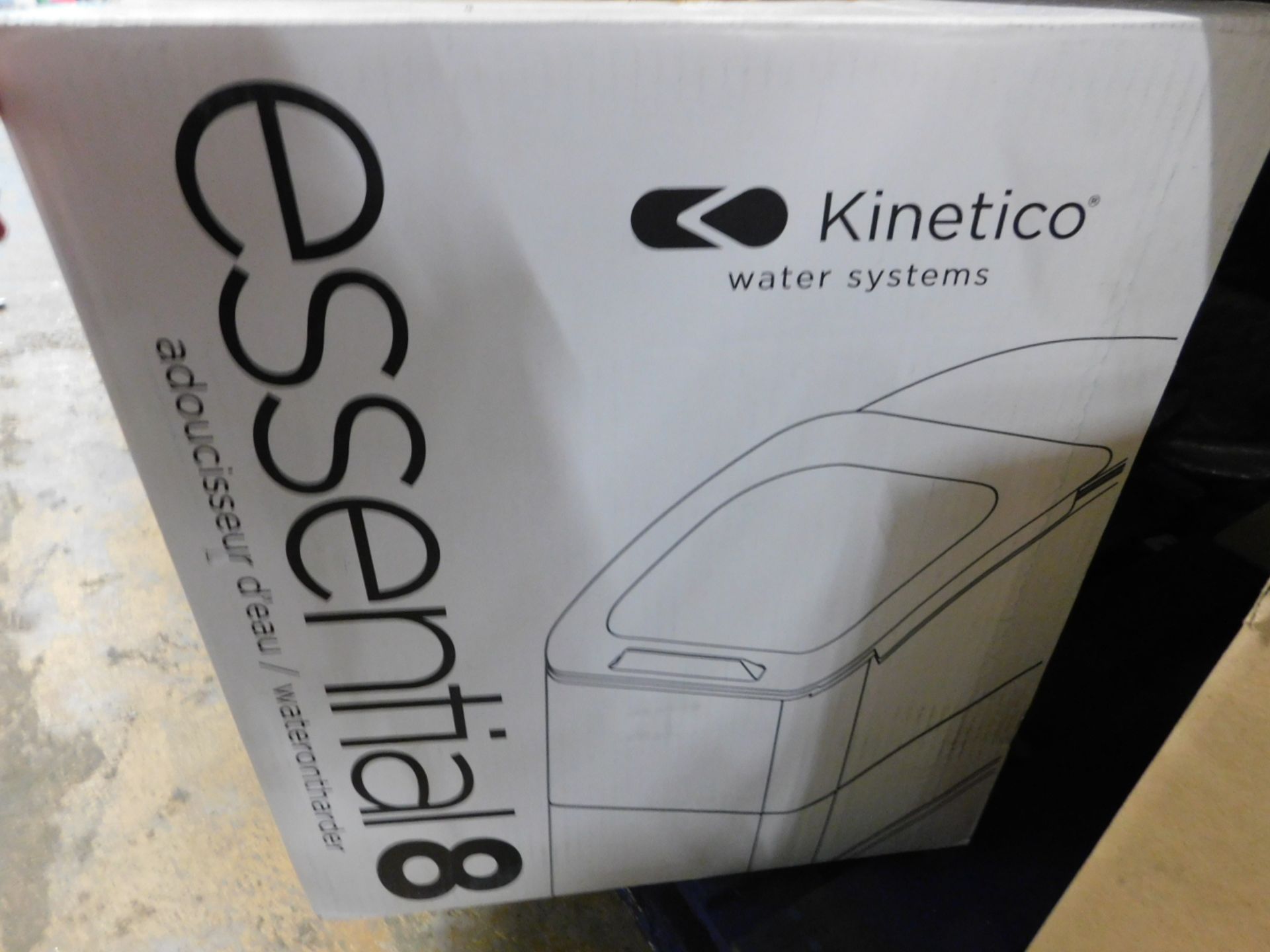 1 BOXED KINETICO ESSENTIAL 8 WATER SOFTENER RRP £649