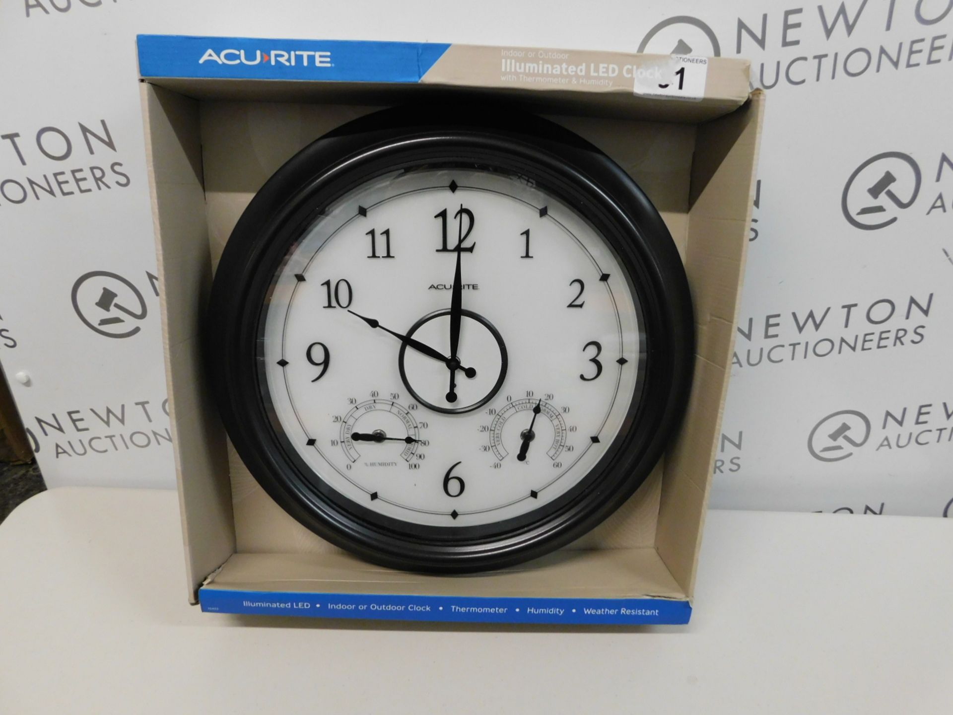 1 BOXED ACURITE INDOOR/ OUTDOOR ILLUMINATED LED CLOCK WITH THERMOMETER & HUMIDITY RRP £179.99