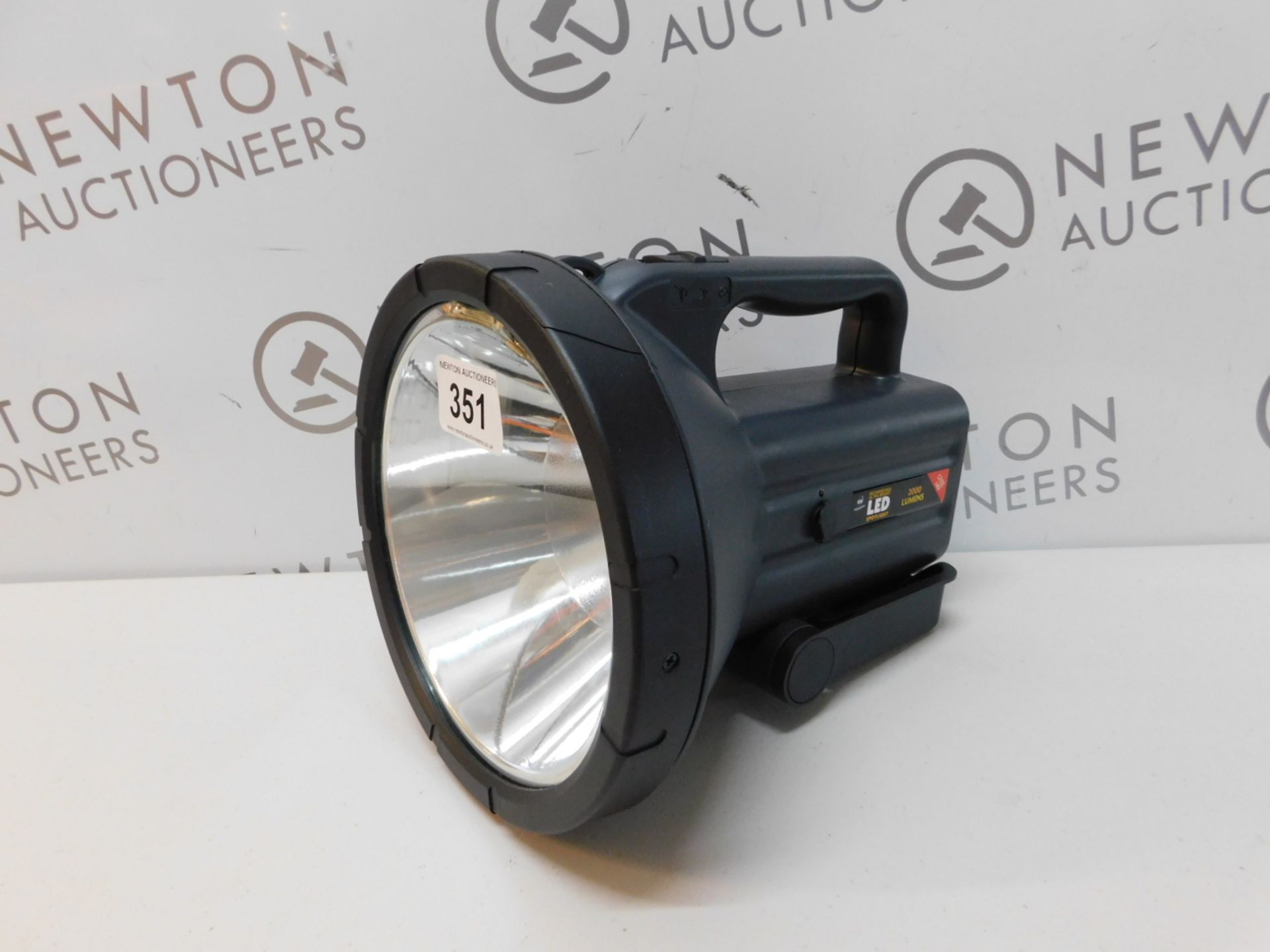 1 HV PROFESSIONAL RECHARGEABLE ULTRA BRIGHT LED SPOTLIGHT RRP £69.99